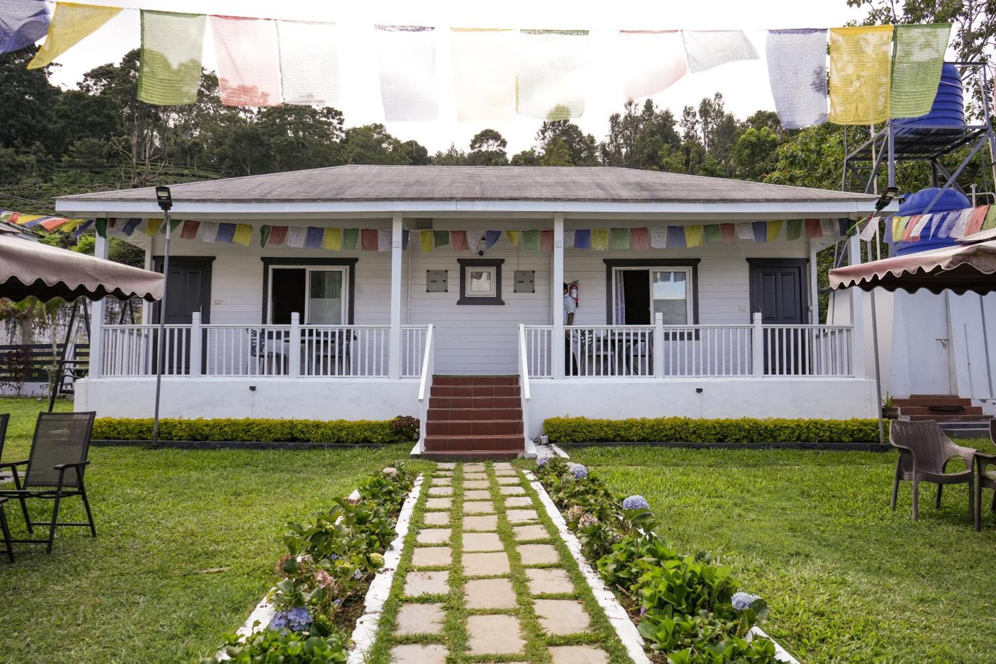 The Door To Nirvana Cottages Coonoor Exterior photo